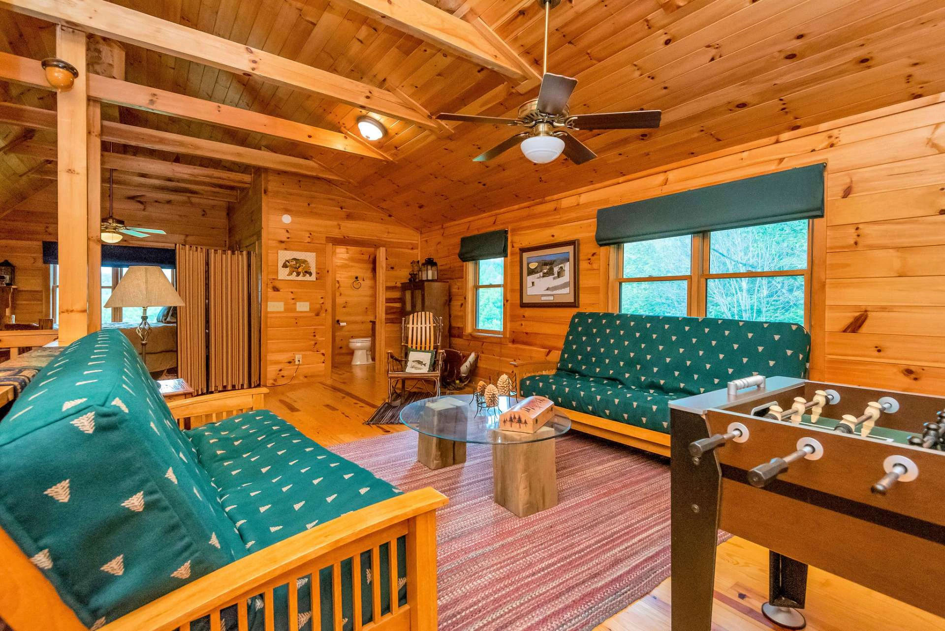 Image number 15 for the current listing